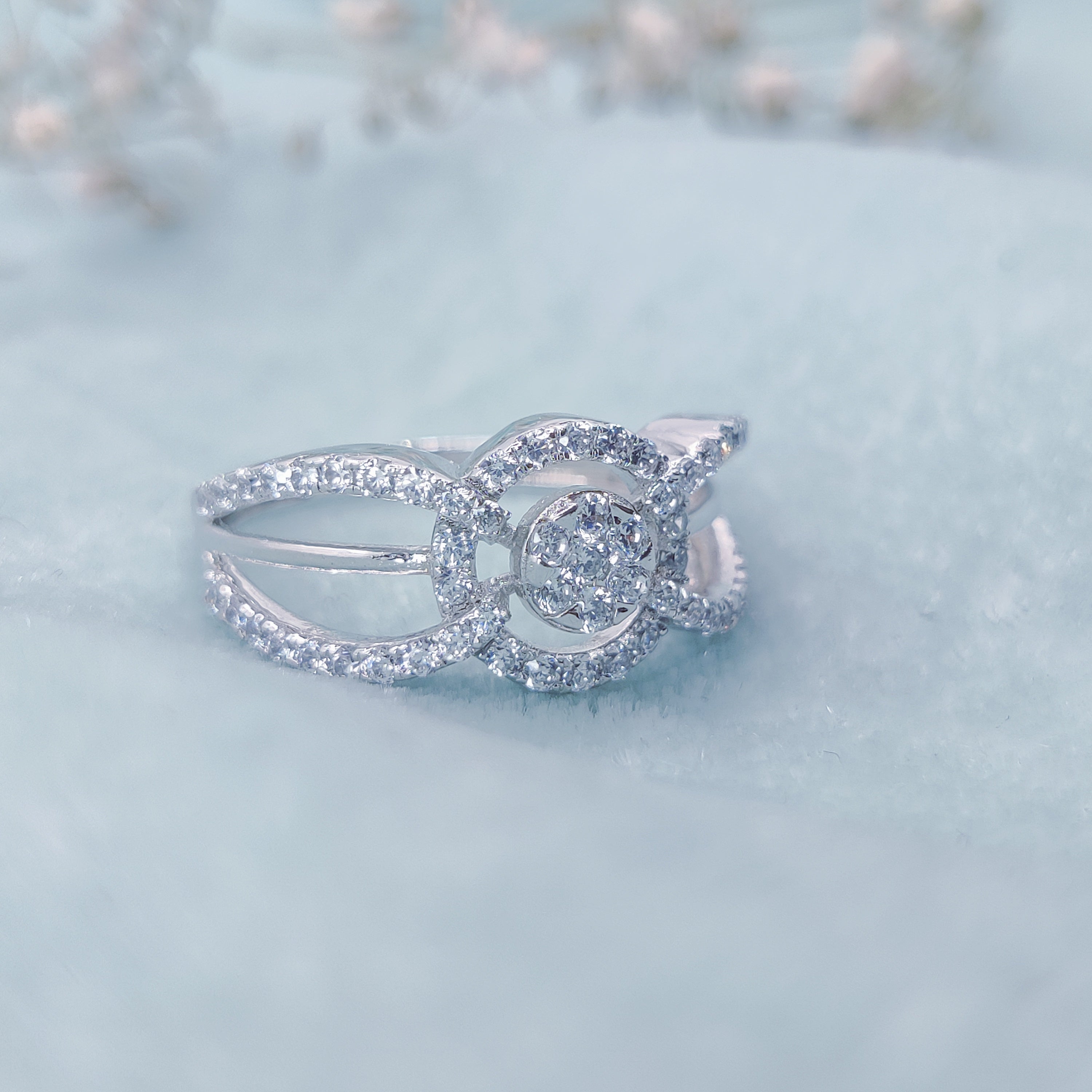 Celestia Link Silver Ring