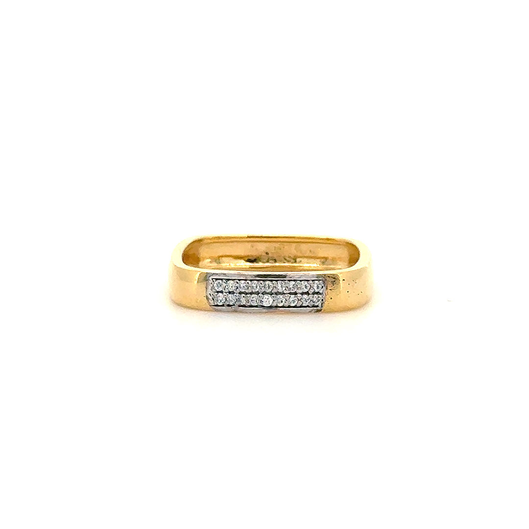 Classic Gold Diamond Band Ring