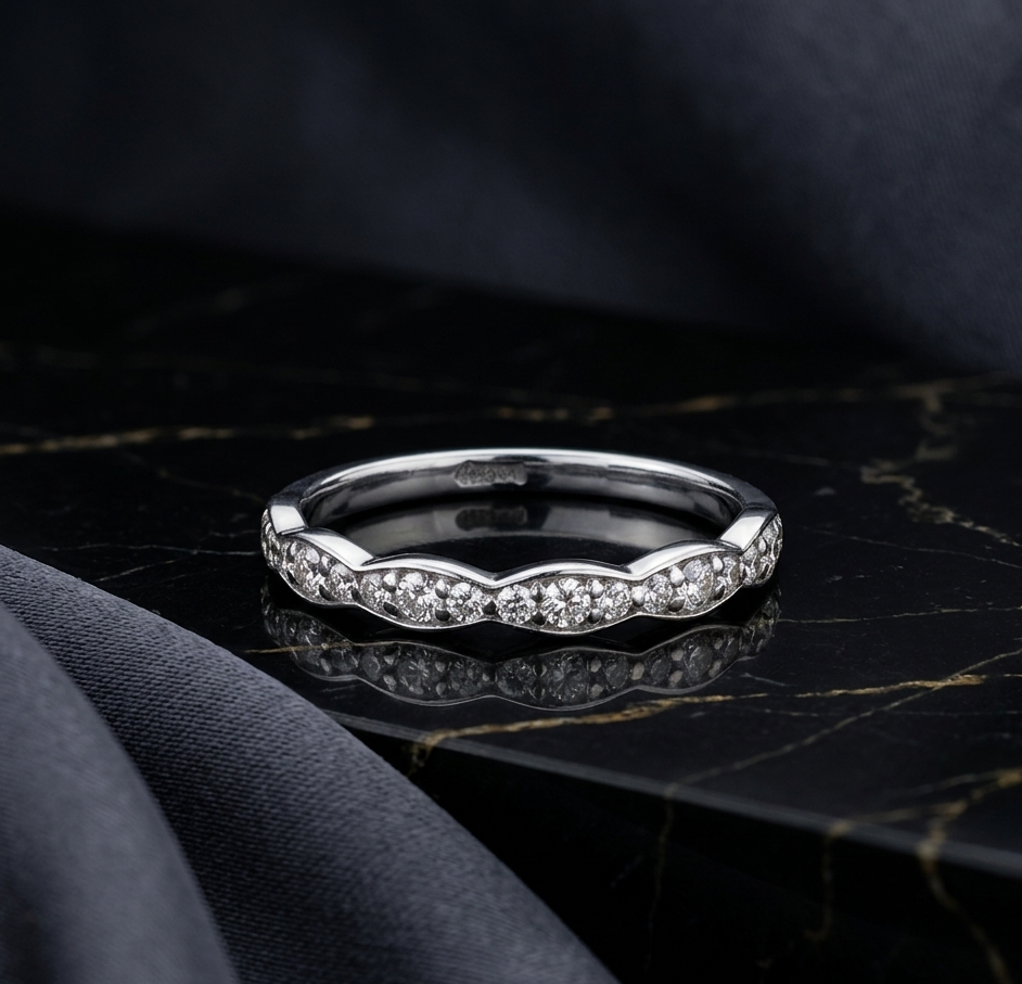 Elegant Wave Diamond Silver Band Ring