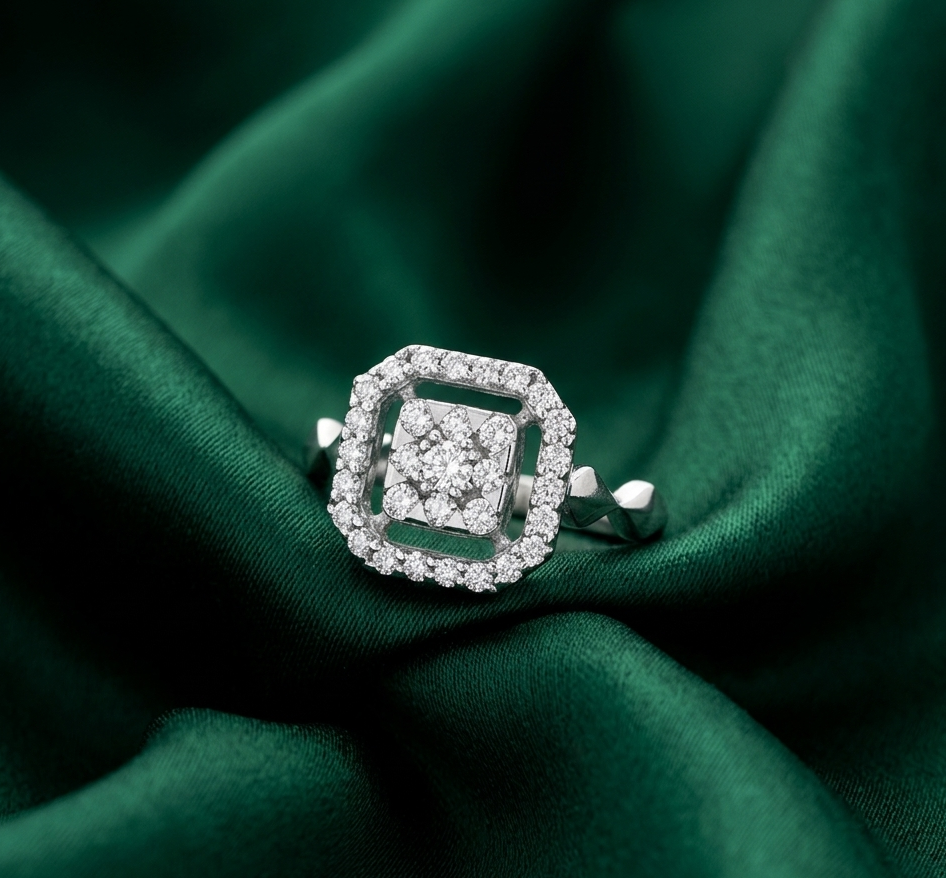 Square Halo Cluster Diamond Ring