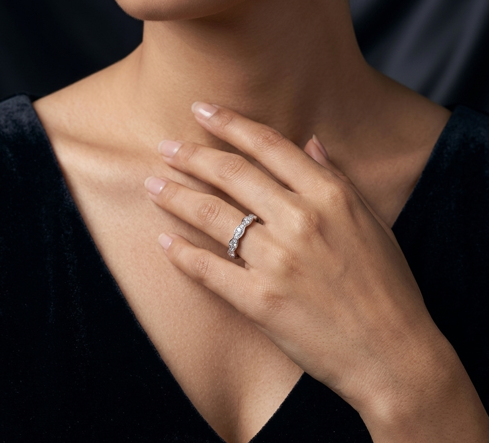 Elegant Wave Diamond Silver Band Ring