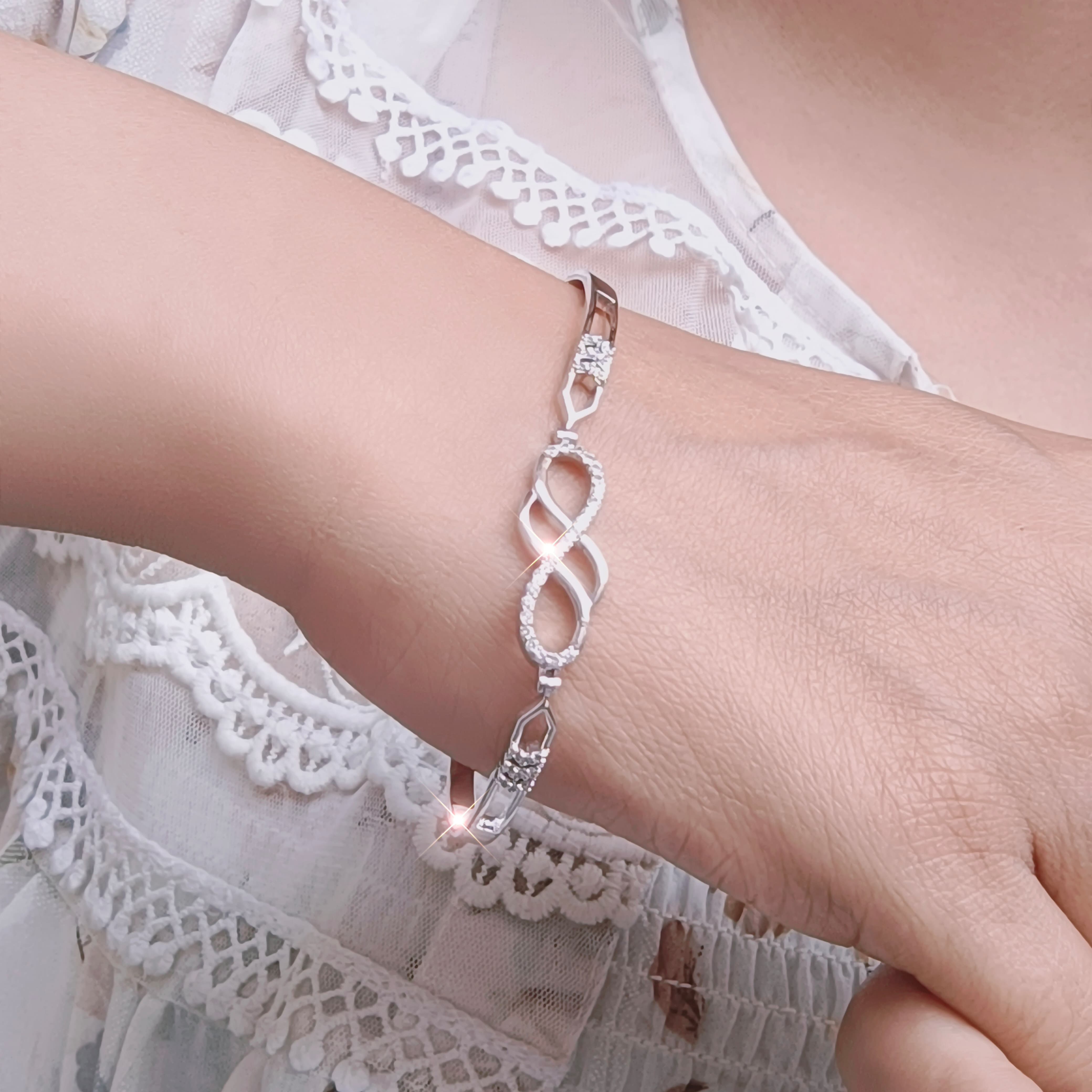 Eternal Grace Kada Bracelet