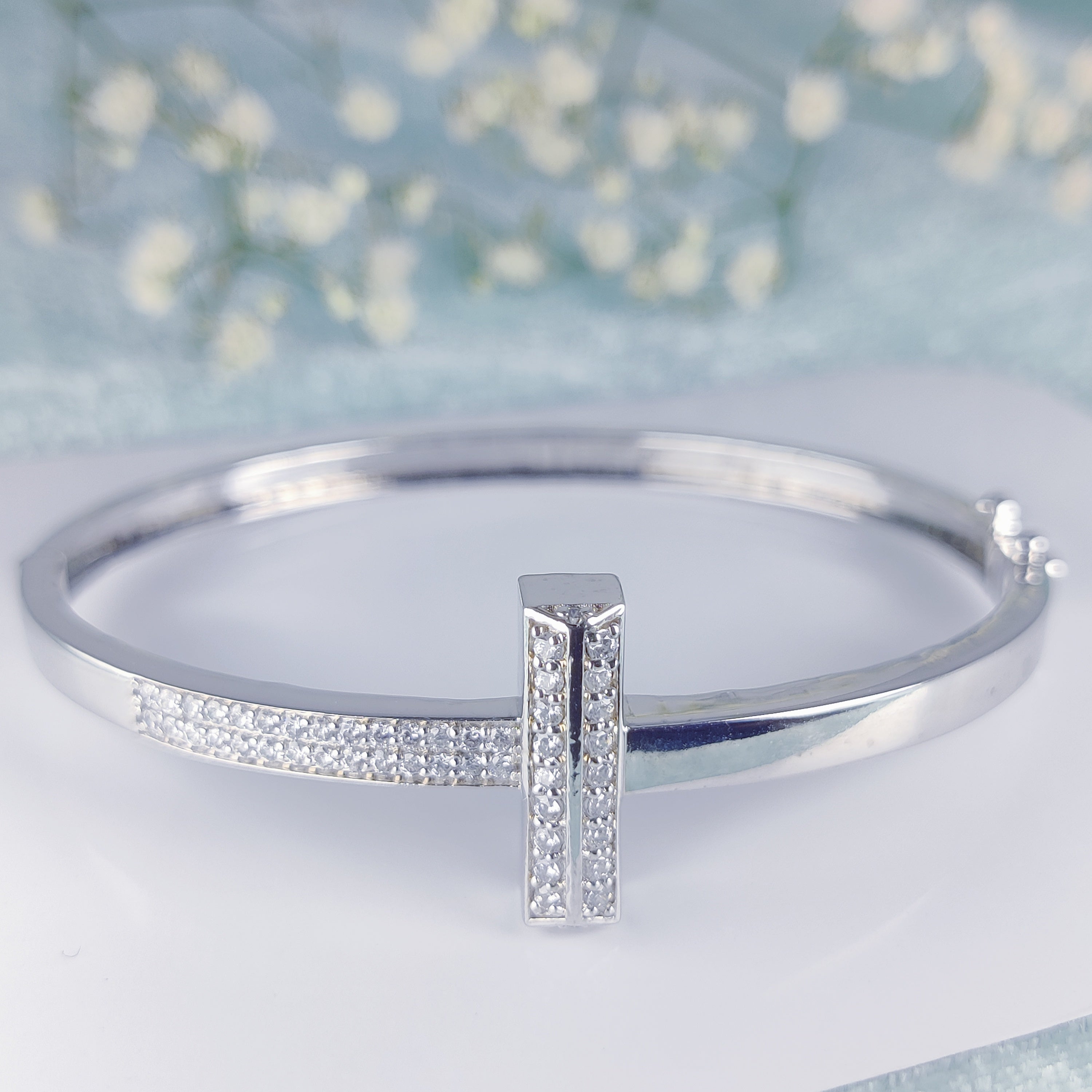 Elite Bar Kada Bracelet