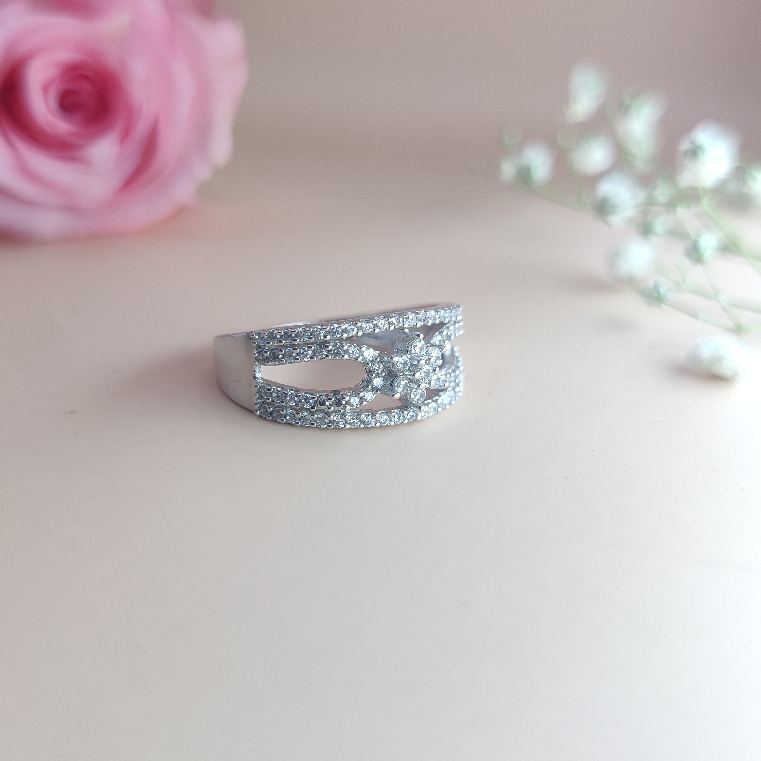 Linked Petals Elegance Silver Ring