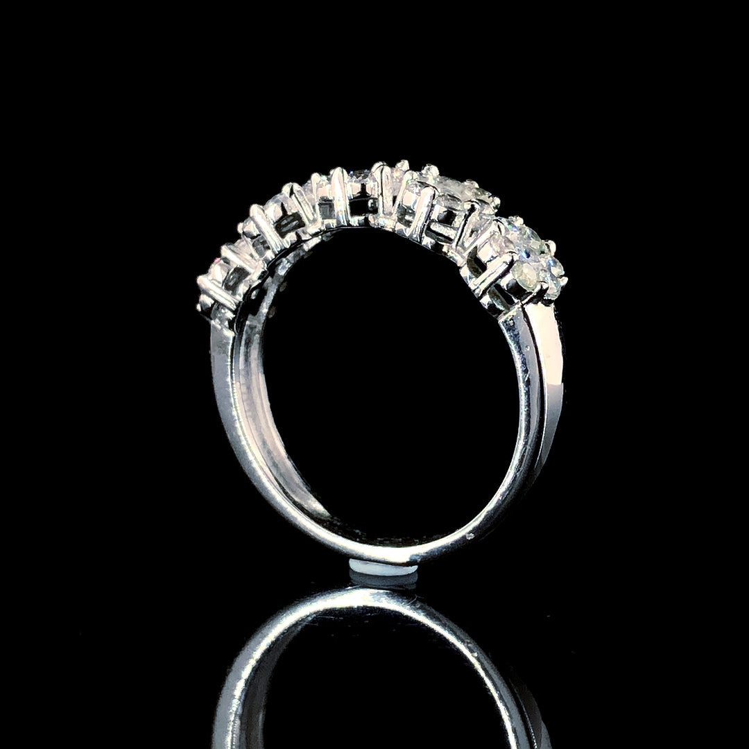 Radiant Charming Flower Silver Ring