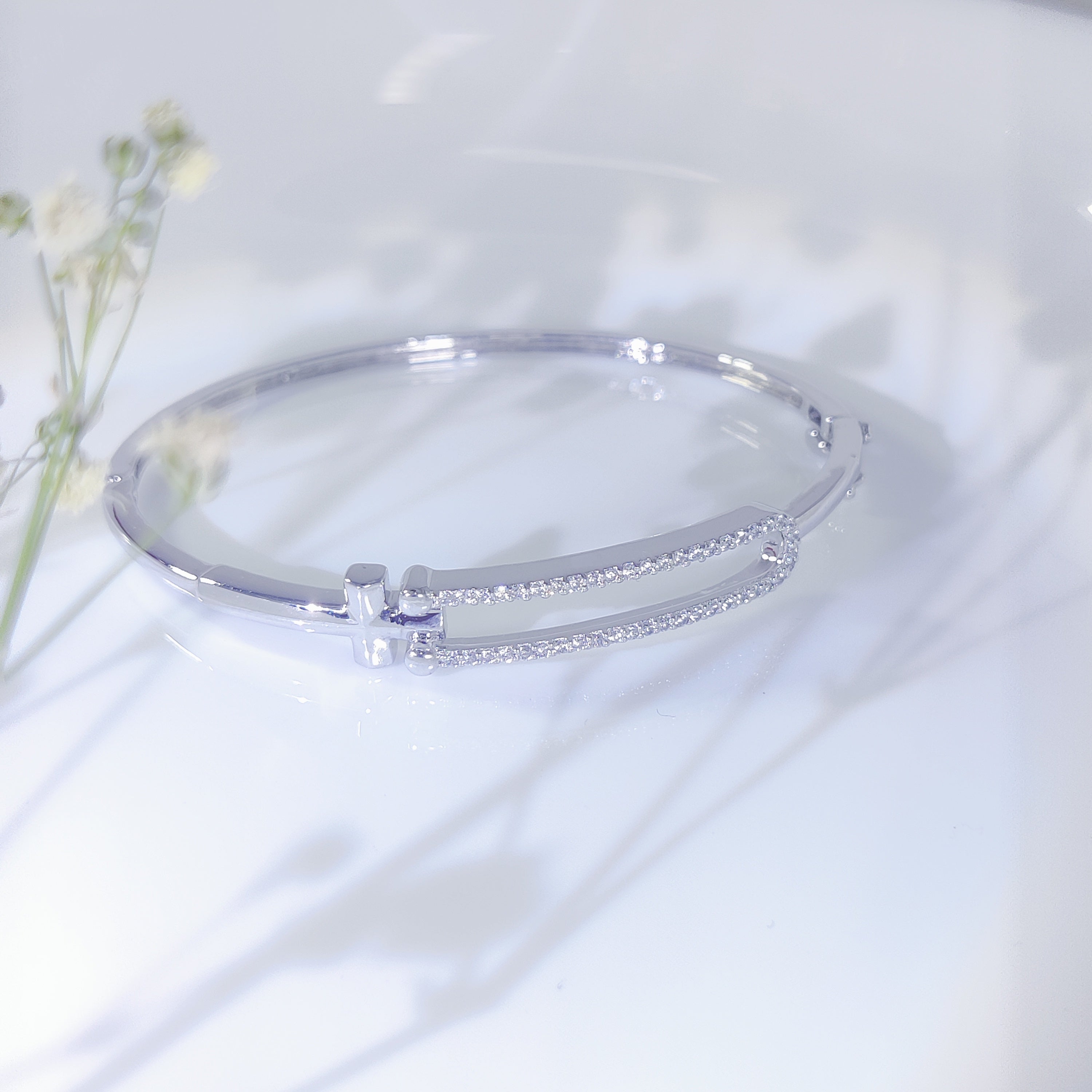 Radiant Orbit Italian Bracelet