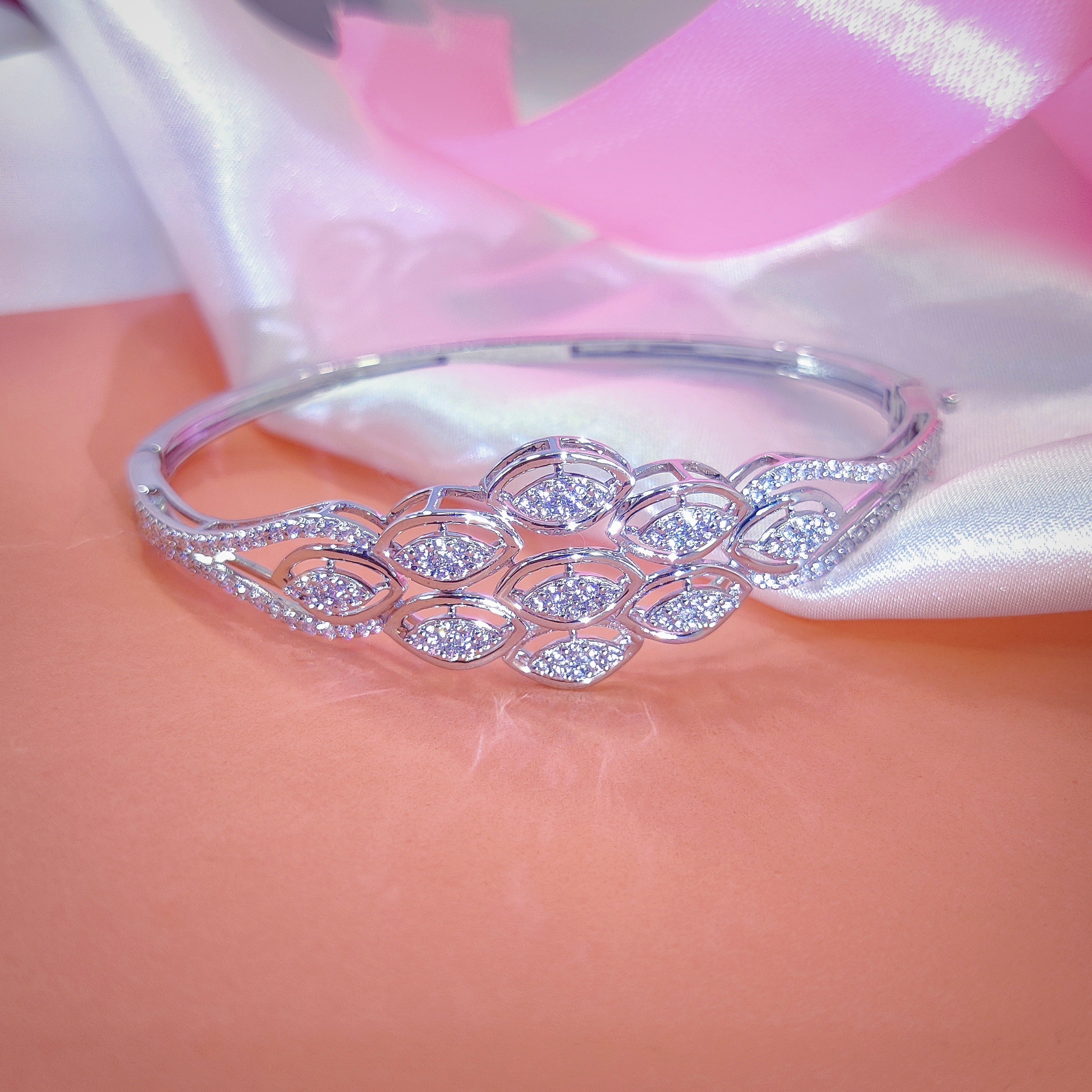 Graceful Bloom Silver Bracelet