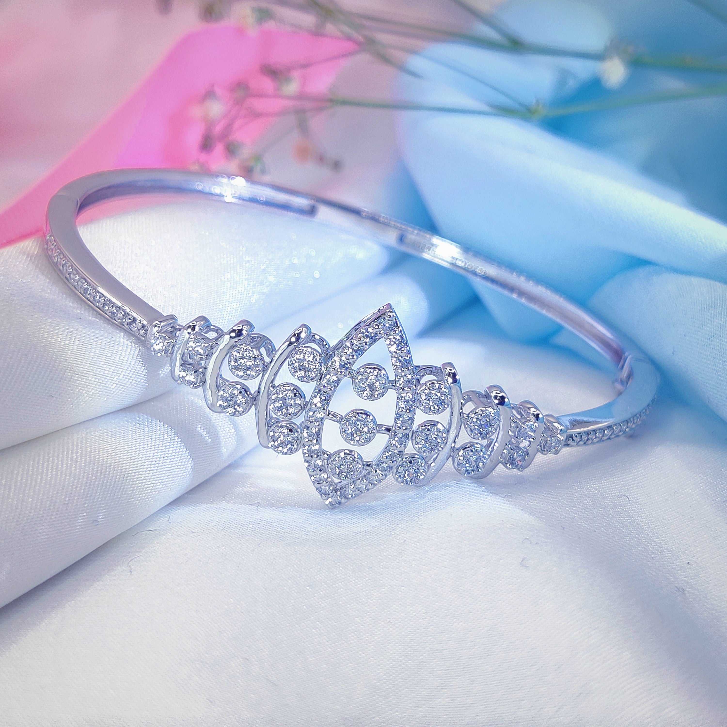 Blooming Grace Italian Bracelet