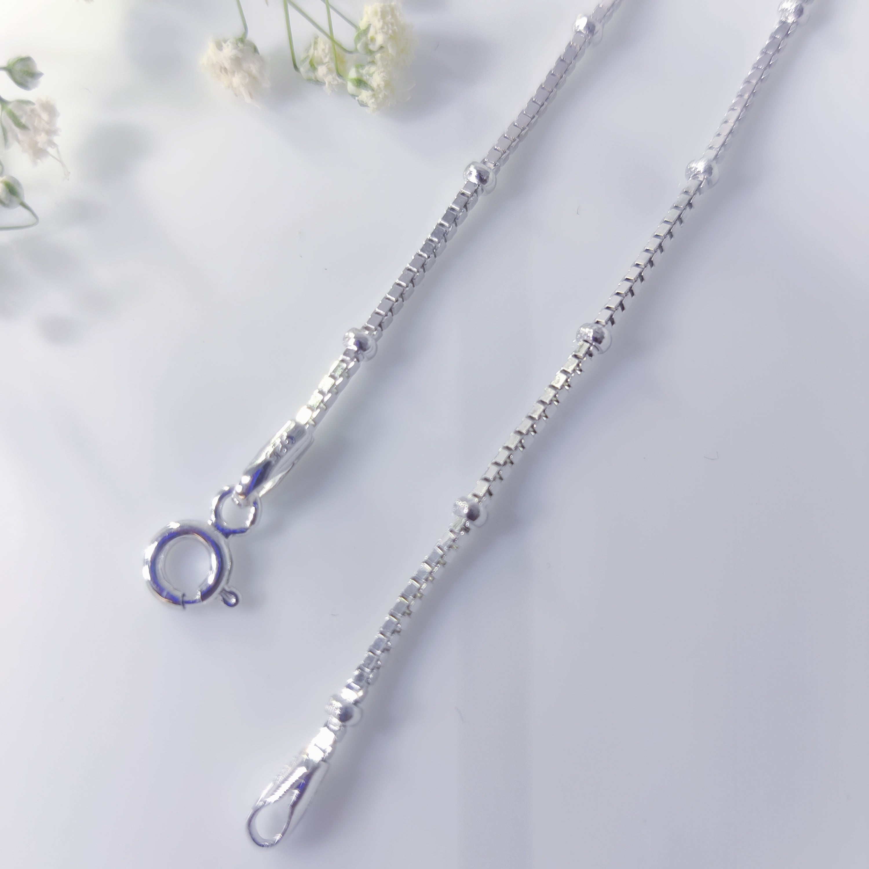 Radiant Sparkle Silver Chain