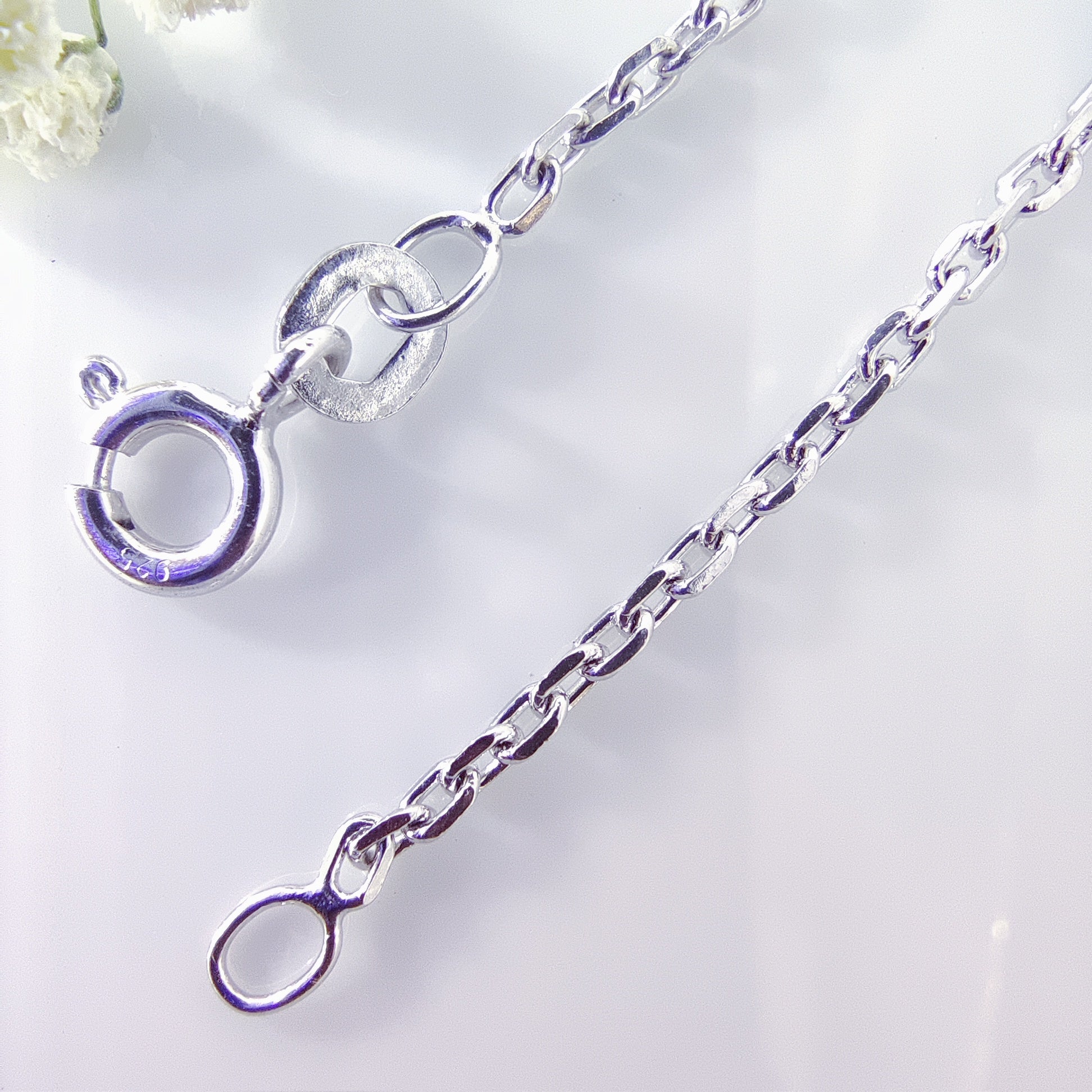 Minimal Luxe Paperclip Unisex Chain