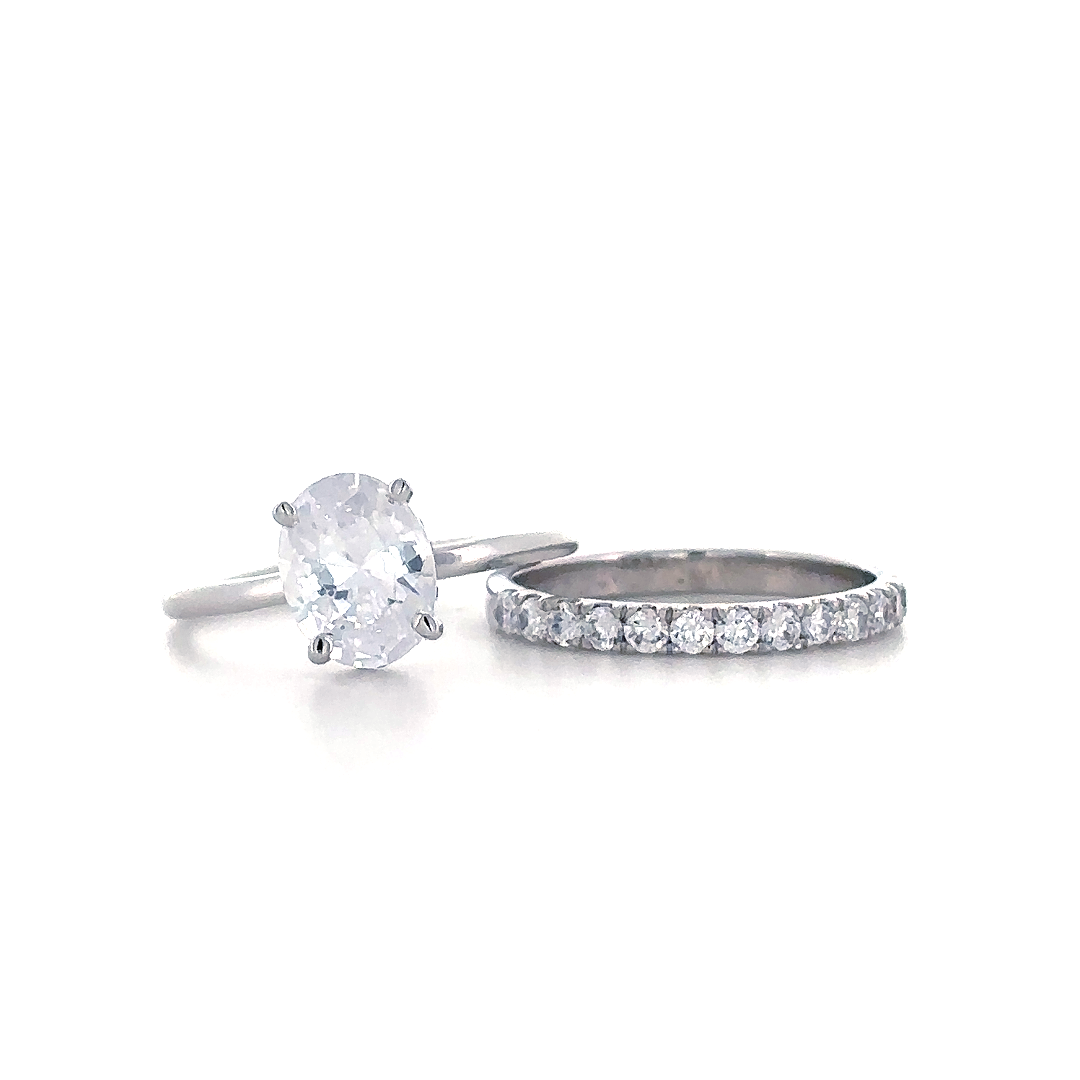 Oval Solitaire Diamond Ring