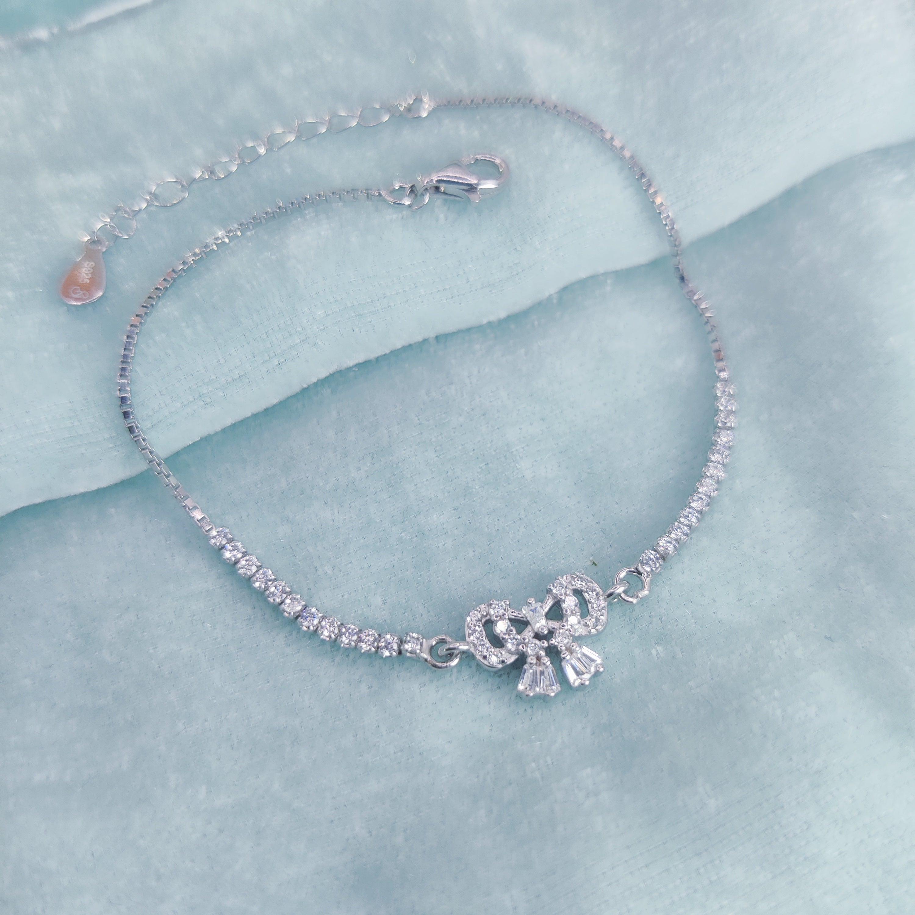 Sparkling Bow Charm Bracelet