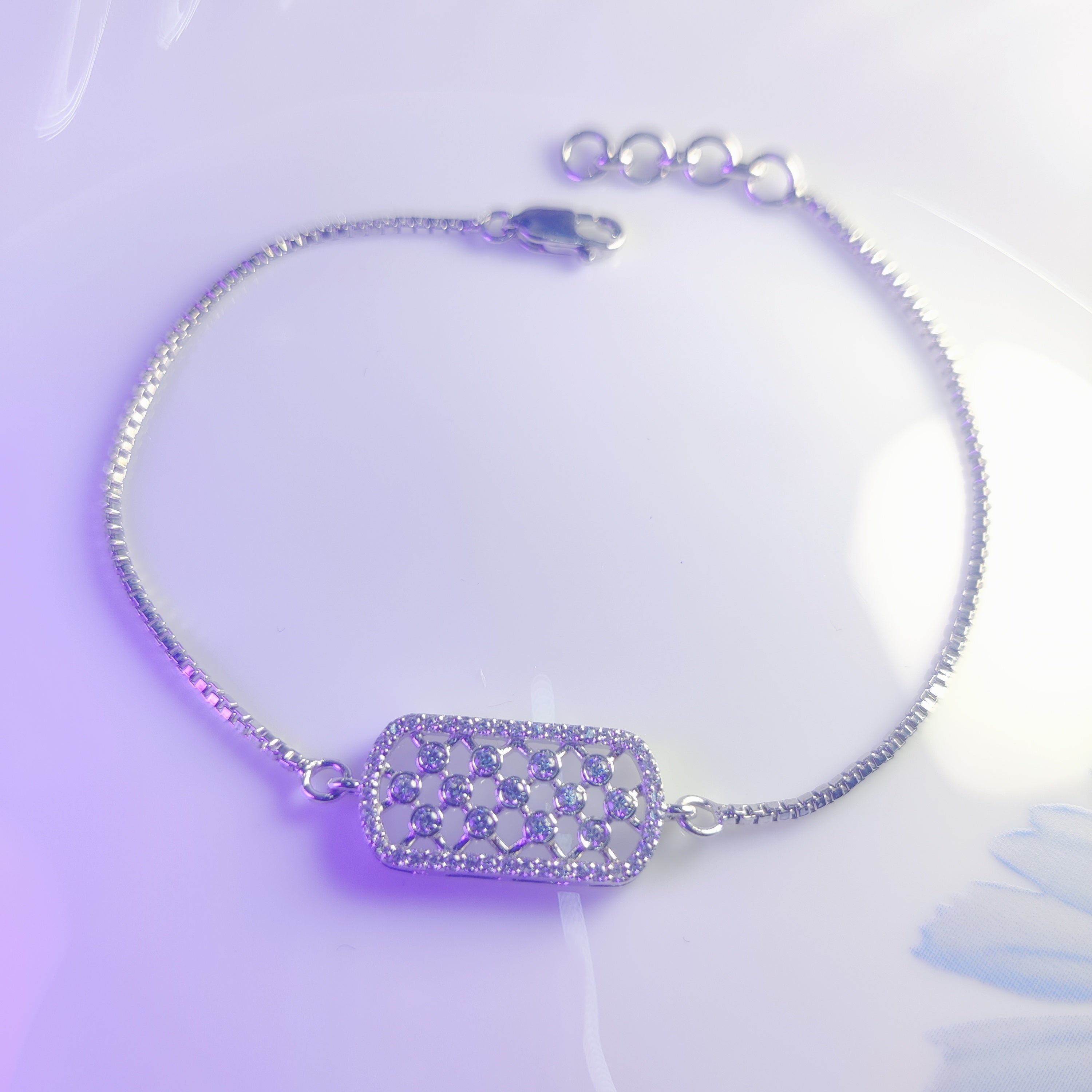 Whispers of Shine Chain Bracelet