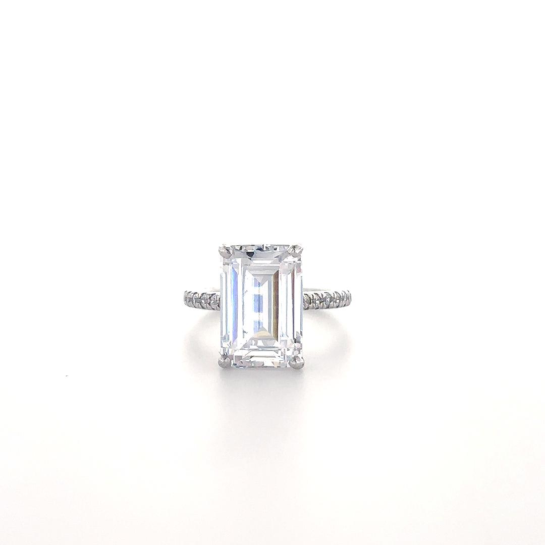 Elegant Emerald-Cut Diamond Ring